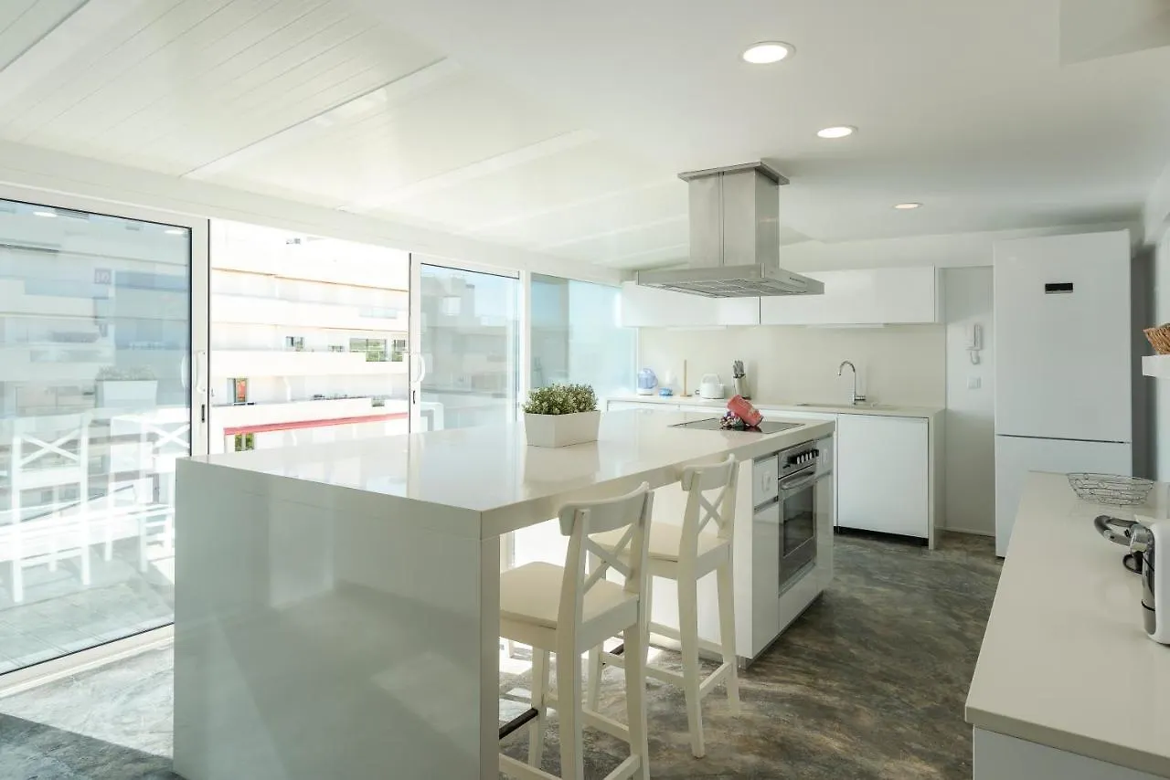 Marina Vilamoura Triplex Apartment