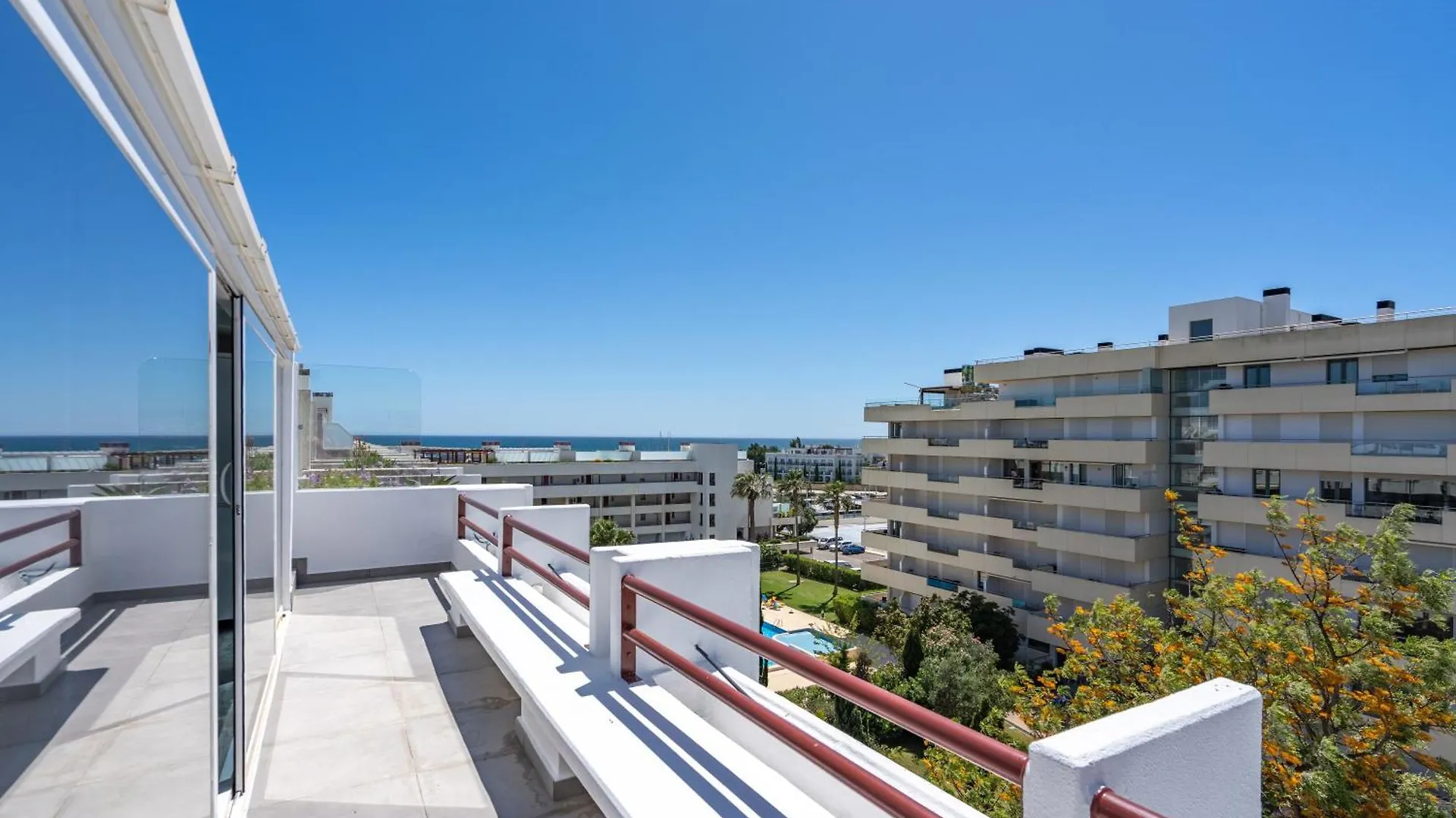 Marina Vilamoura Triplex Apartment